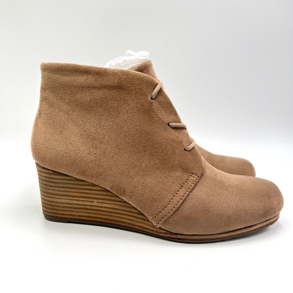 Dr Scholls Size 7 Dakota Brown‎ Microsuede Tasseled Wedge Ankle Boots Booties